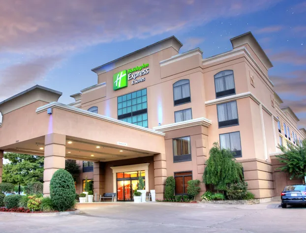 Holiday Inn Express Suites South - Tyler by IHG hotel detail image 1