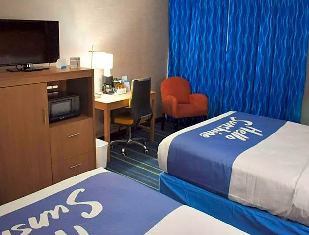 Days Inn by Wyndham Wayne hotel detail image 4