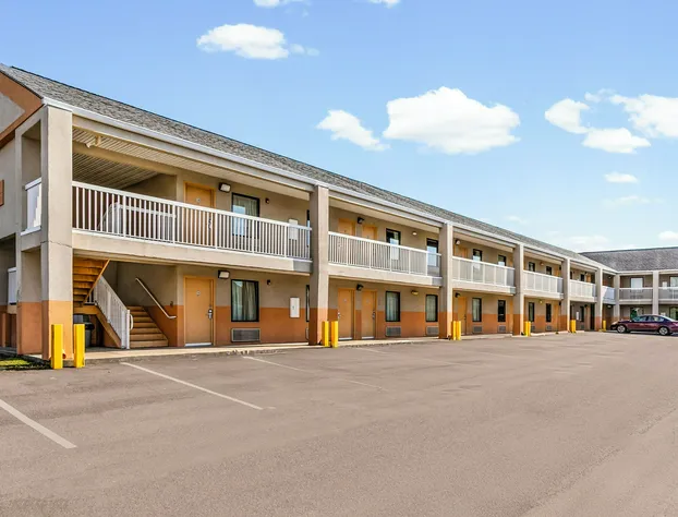 Magnolia Inn Townhouse Hattiesburg MS I-59 hotel detail image 2