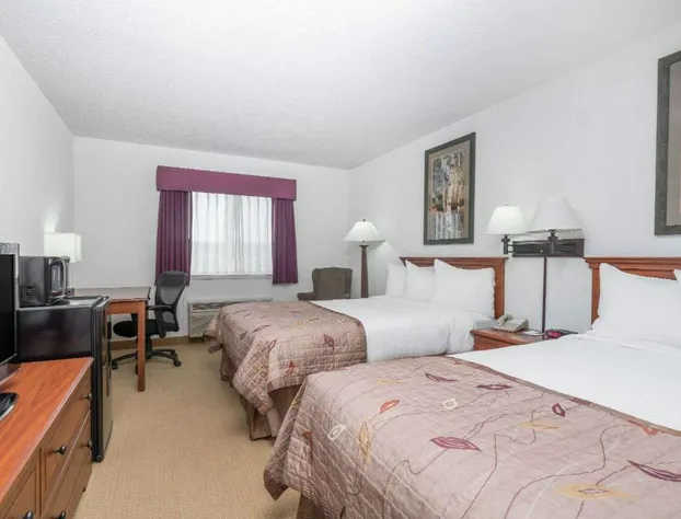 Baymont by Wyndham Marshfield hotel detail image 2