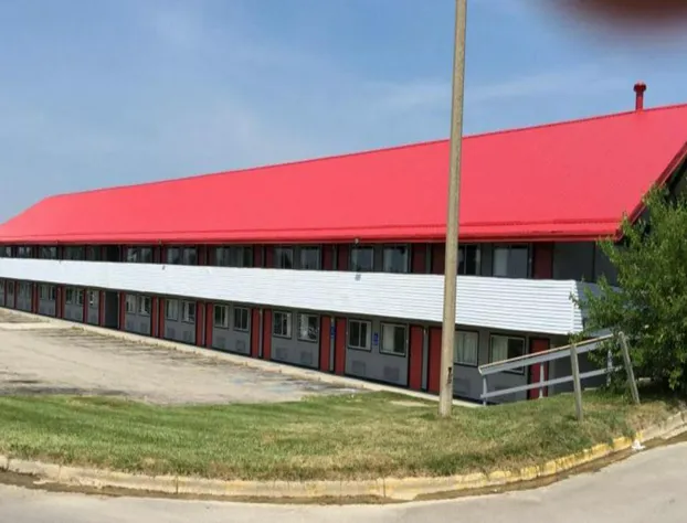 Economy Inn of Holland hotel detail image 1