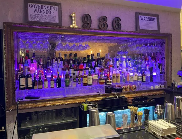 Hotel Stanford hotel detail image 1