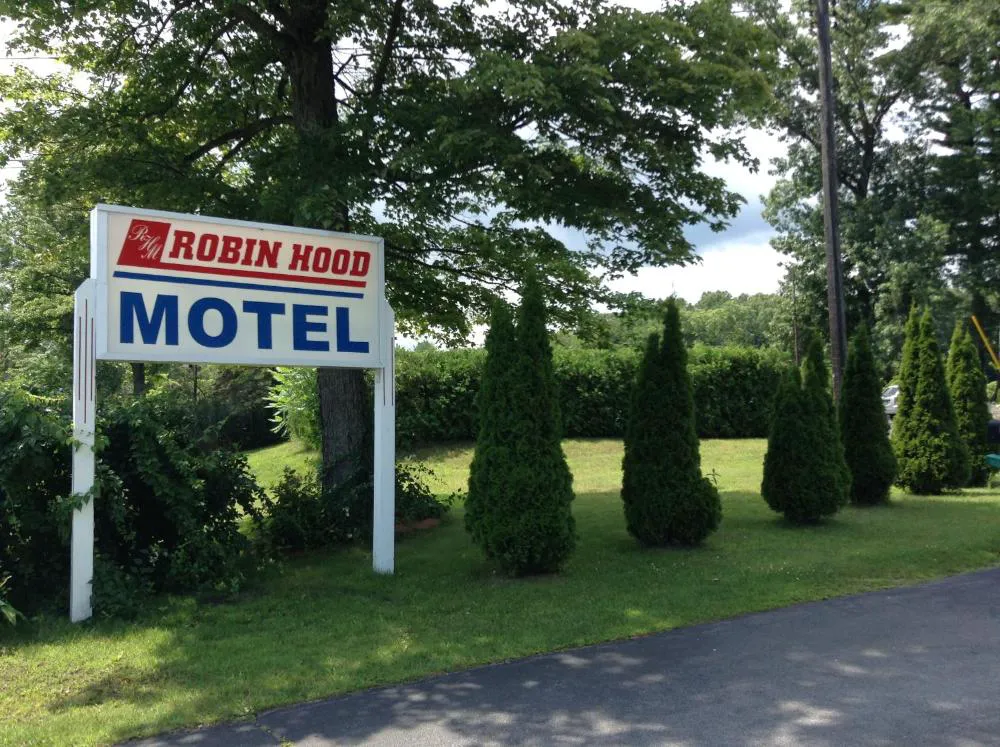 Robin Hood Motel hotel hero