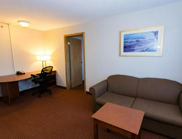 Super 8 by Wyndham Drayton Valley hotel detail image 2