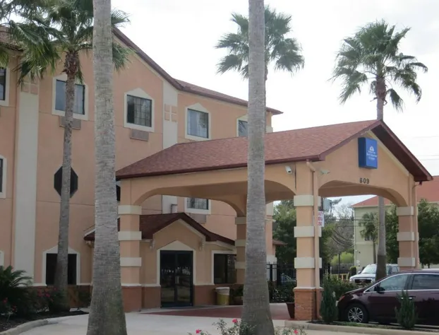 Americas Best Value Inn Houston at FM 1960 & I-45 hotel detail image 4