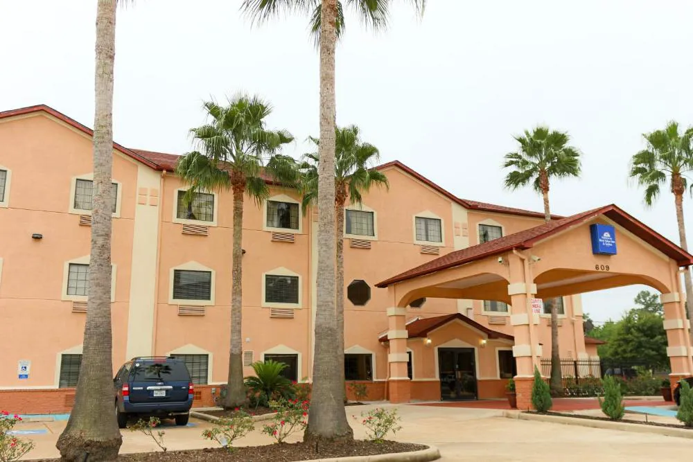 Americas Best Value Inn Houston at FM 1960 & I-45 hotel hero