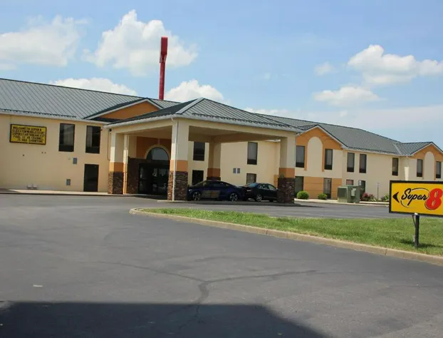 Super 8 by Wyndham Shepherdsville / Louisville South I65 hotel detail image 1
