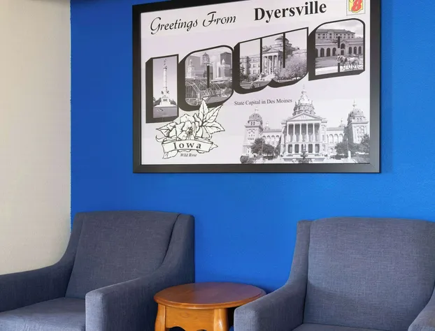 Super 8 by Wyndham Dyersville near Field of Dreams hotel detail image 4