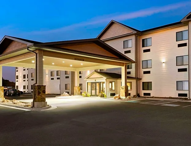 Baymont by Wyndham Wellington hotel detail image 1