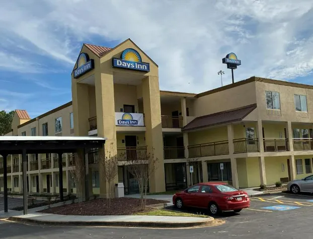 Days Inn by Wyndham Atlanta/Southlake/Morrow hotel detail image 2