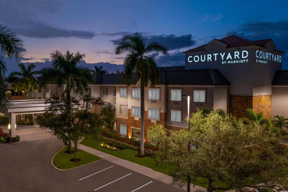 Courtyard by Marriott Sarasota at University Town Center hotel hero