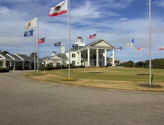 World Tour Golf Resort hotel detail image 4