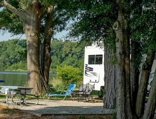 Lake Blackshear Resort & Golf Club hotel detail image 3