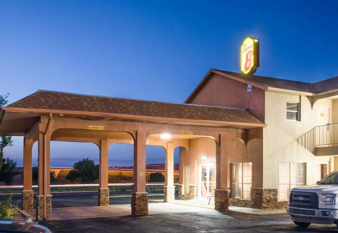 Super 8 by Wyndham Big Spring TX hotel hero