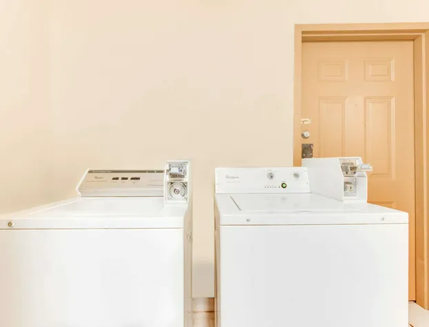 Super 8 by Wyndham Big Spring TX hotel detail image 4