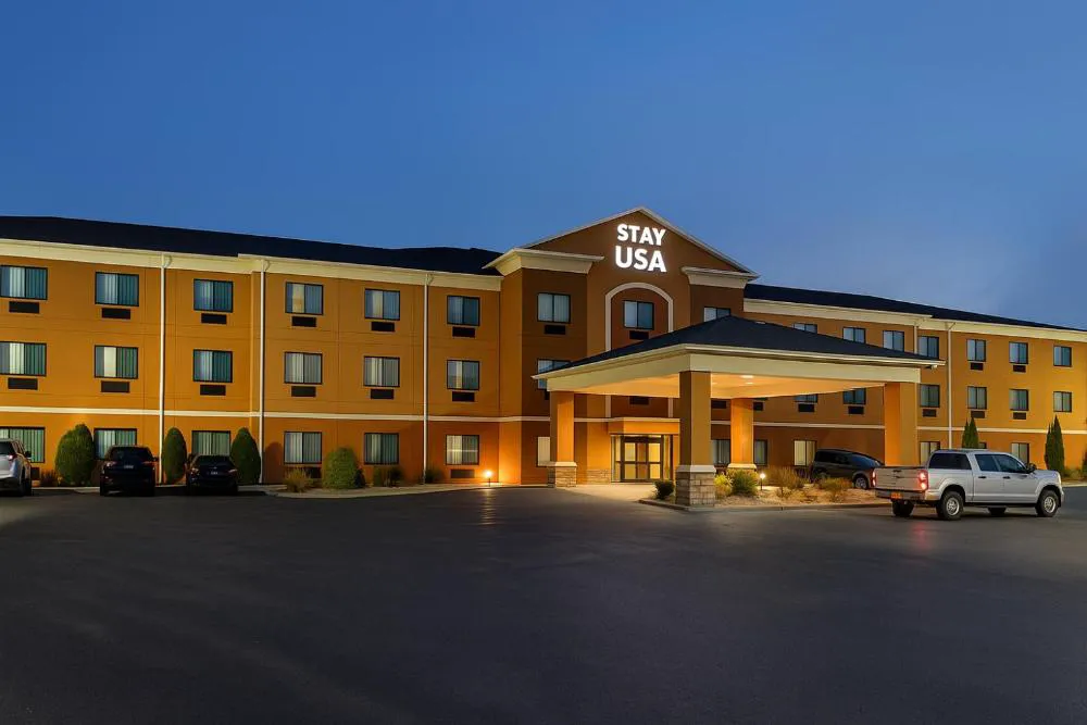 Stay USA Hotel & Suites hotel hero