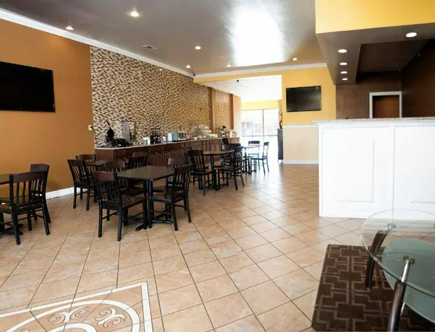 Express Inn & Suites hotel detail image 2