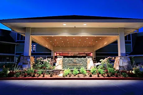 Lake Arrowhead Resort and Spa hotel detail image 1