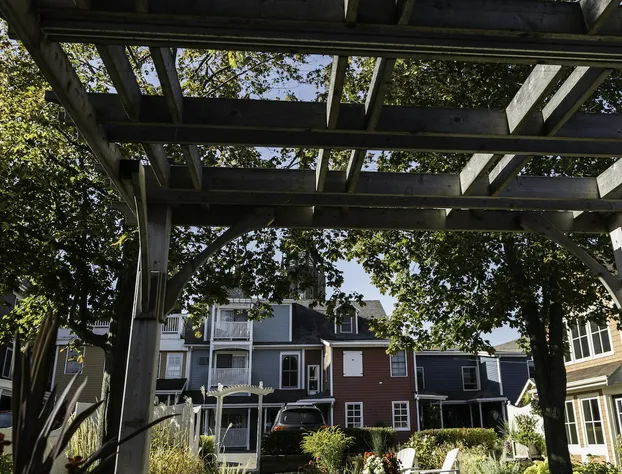 The Great George hotel detail image 2