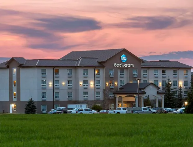 Best Western Rocky Mountain House Inn & Suites hotel detail image 1