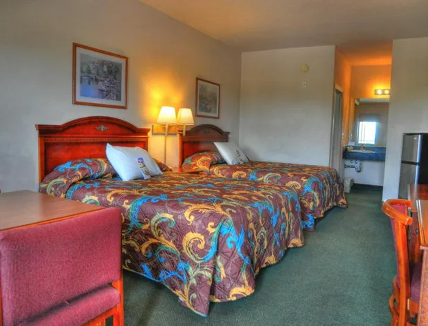 Lone Star Inn & Suites hotel detail image 2