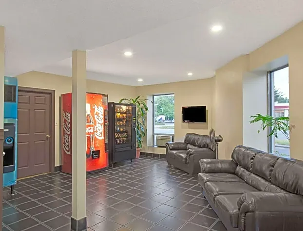 Knights Inn Pine Brook hotel detail image 4