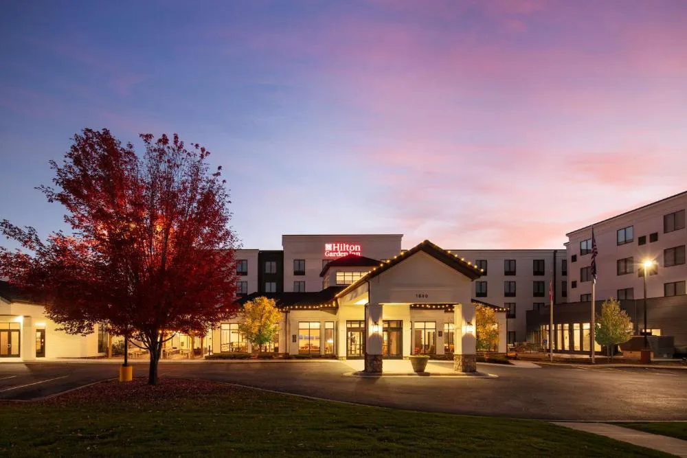 Hilton Garden Inn Kalispell hotel hero