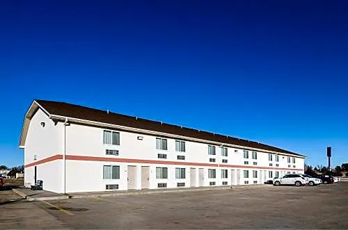 Rodeway Inn Larned hotel detail image 1