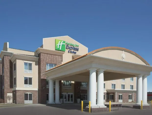 Holiday Inn Express & Suites Minot by IHG hotel detail image 1