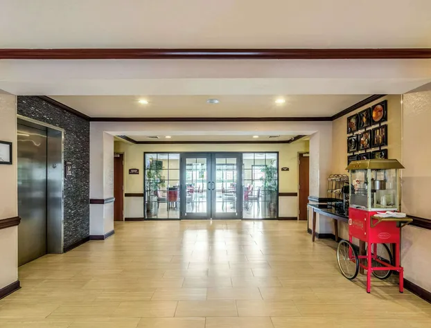 Comfort Inn & Suites Panama City North hotel detail image 1