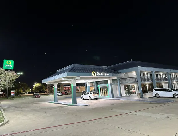 Quality Inn at Arlington Highlands hotel detail image 2