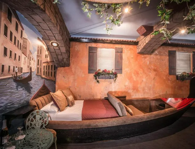 Anniversary Inn - 5th South hotel detail image 2