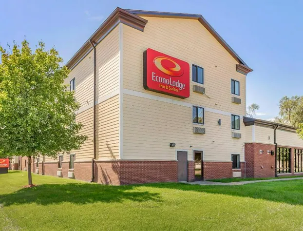Econo Lodge Inn & Suites Des Moines Fairgrounds Area hotel detail image 1