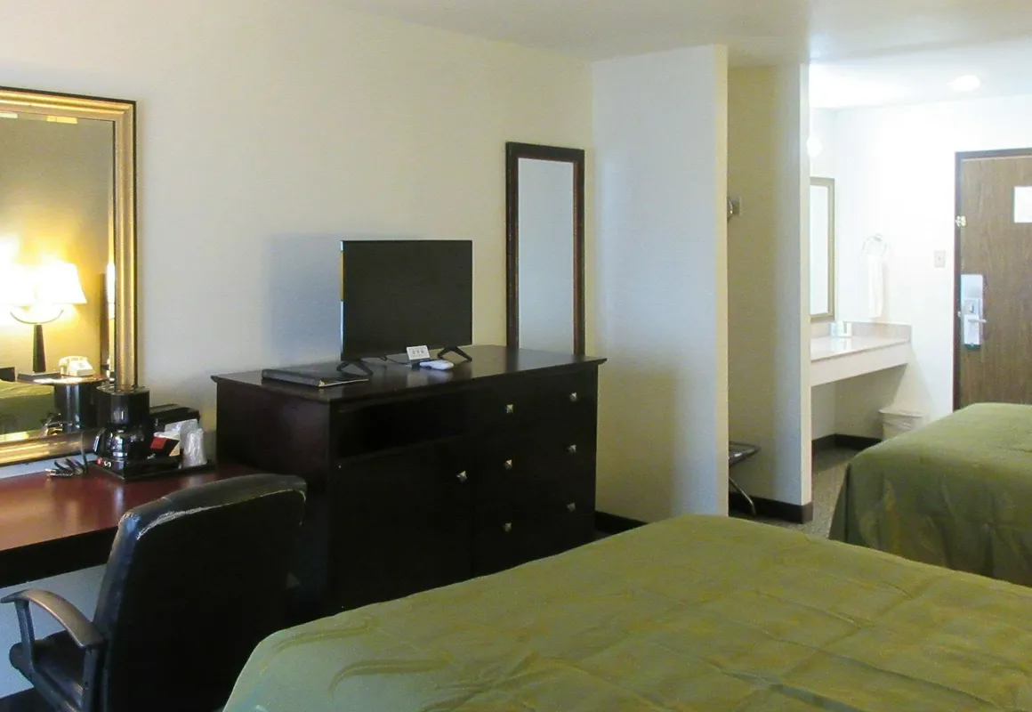 Quality Inn Longmont hotel hero