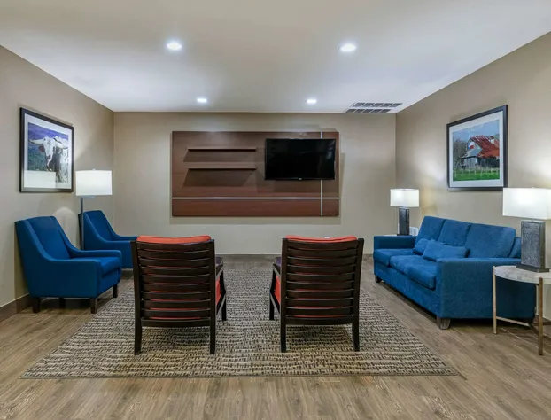 Comfort Suites Ennis hotel detail image 4