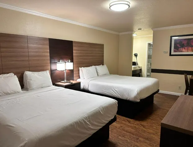 Beachwalker Inn and Suites hotel detail image 3