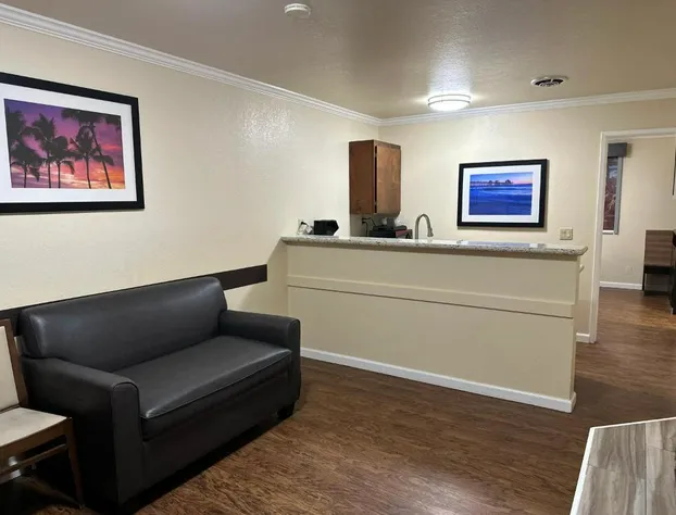 Beachwalker Inn and Suites hotel detail image 1