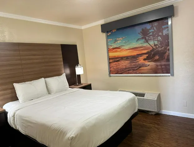 Beachwalker Inn and Suites hotel detail image 2