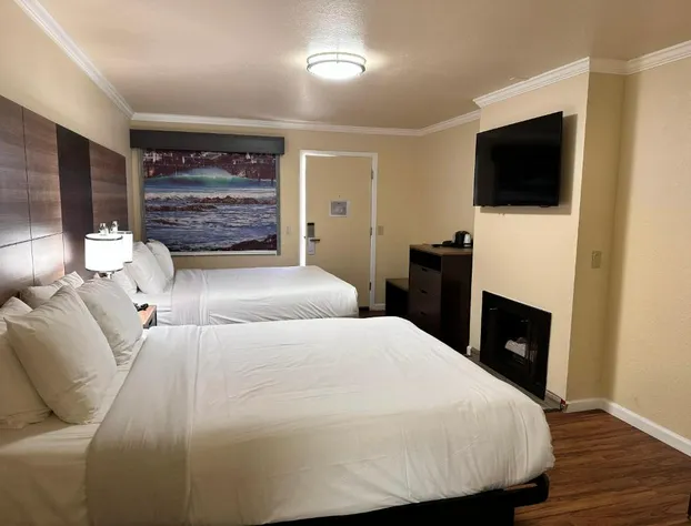 Beachwalker Inn and Suites hotel detail image 4