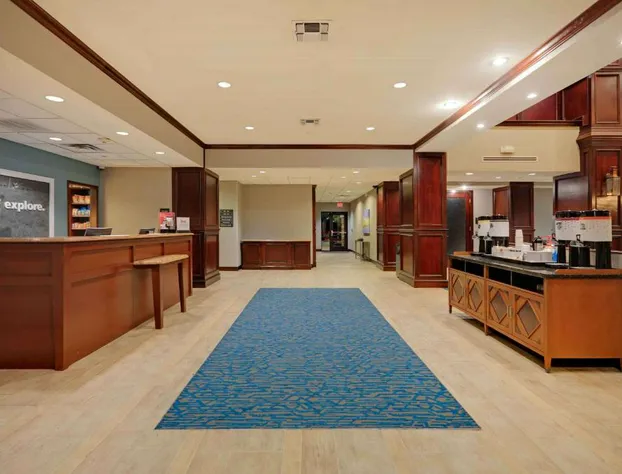 Hampton Inn & Suites Dallas-Arlington-South hotel detail image 3