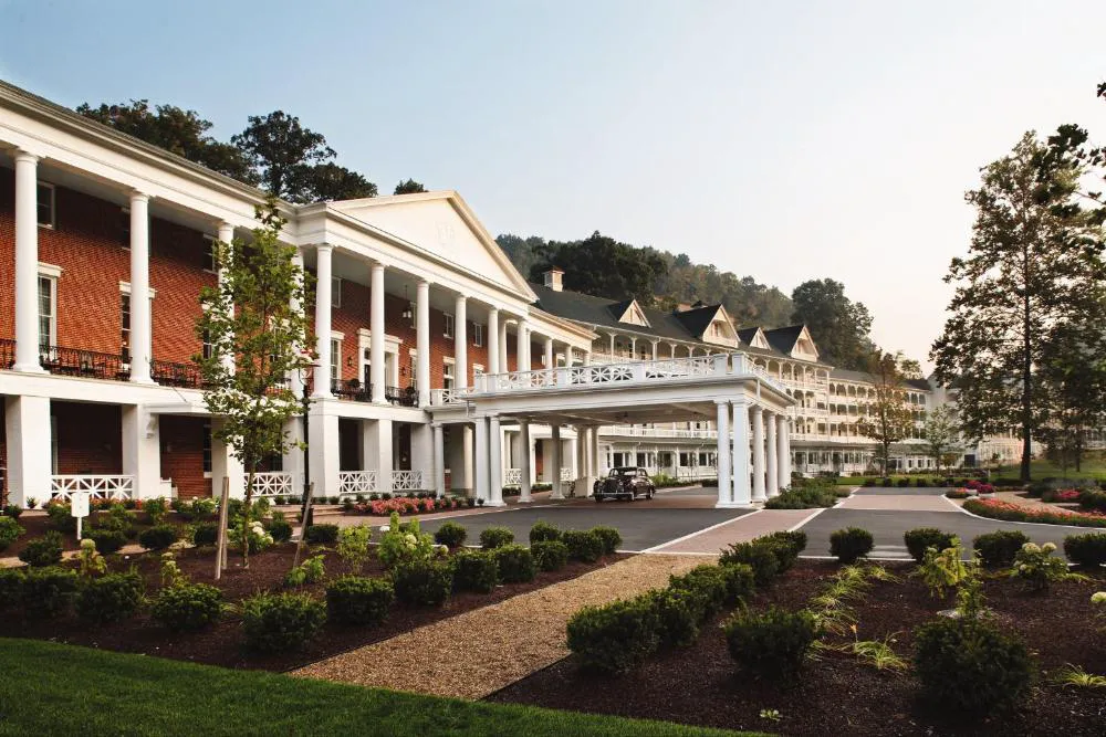 Omni Bedford Springs Resort & Spa hotel hero
