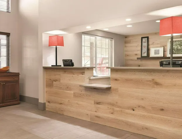 Country Inn & Suites by Radisson, London, KY hotel detail image 2