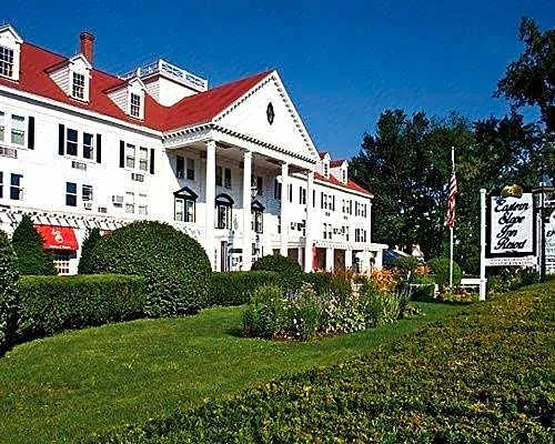Eastern Slope Inn Resort hotel hero