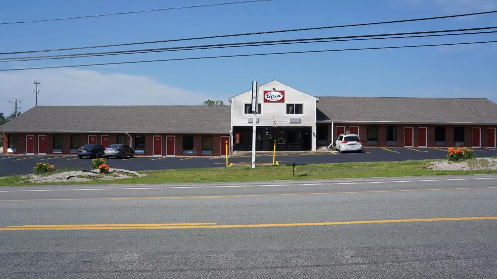 Classic Motor Lodge West Green hotel hero