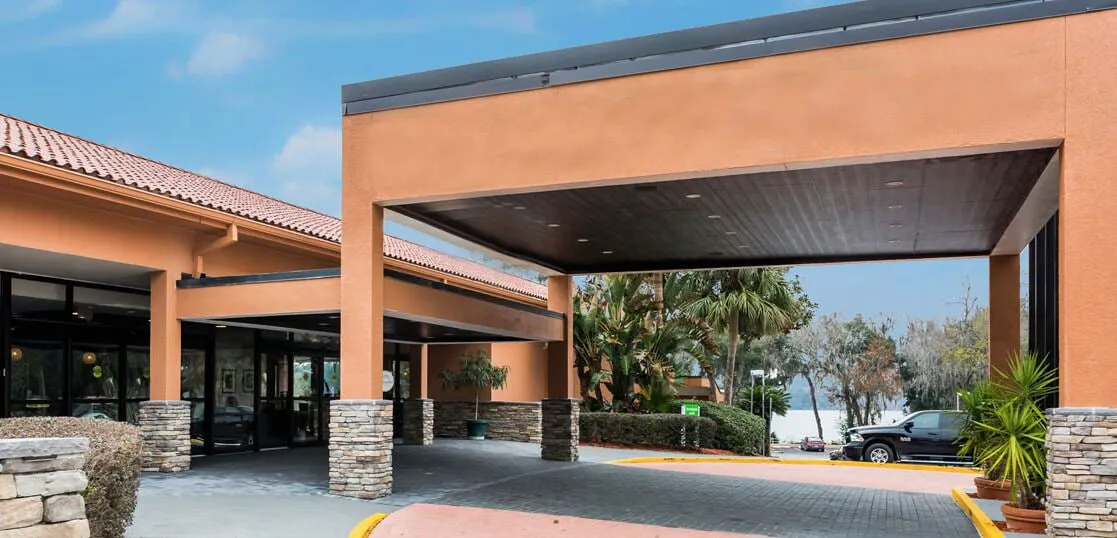 Stayable Select Gainesville hotel hero