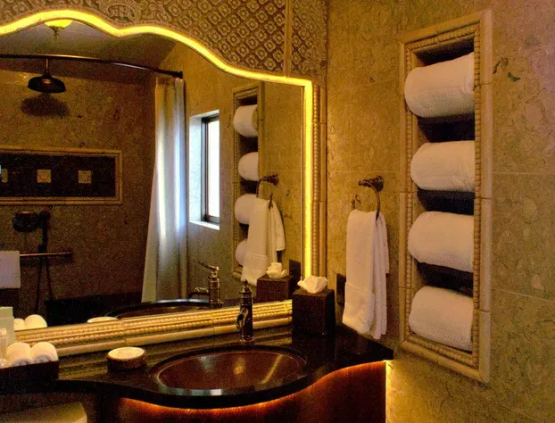 Pantai Inn hotel detail image 3