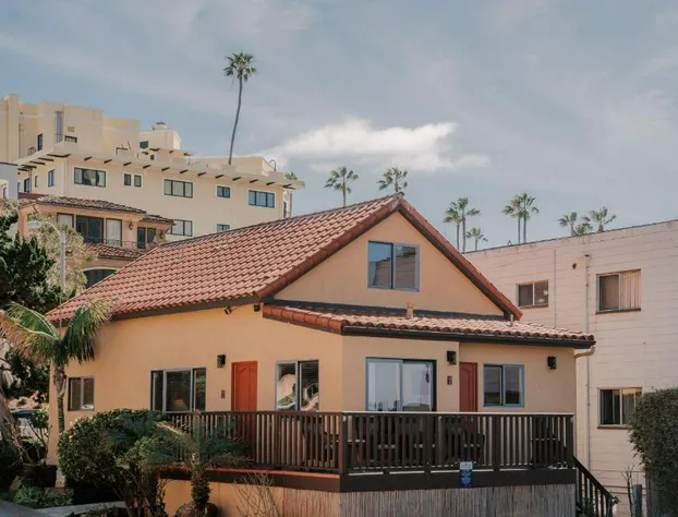 Pantai Inn hotel detail image 2