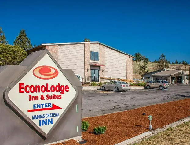 Econo Lodge Inn & Suites Madras hotel detail image 1