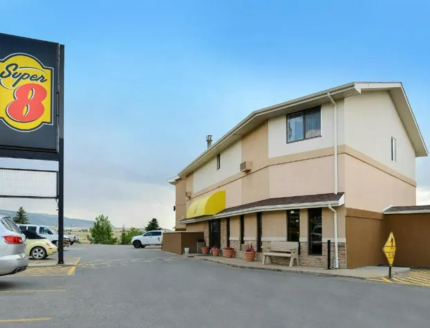 Super 8 by Wyndham Casper West by the River hotel detail image 1