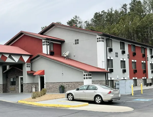 Econo Lodge Cartersville-Emerson Lake Point hotel detail image 2